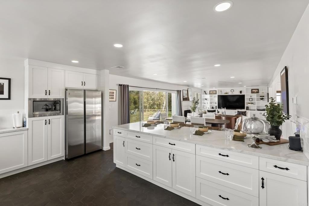 5306 Linea Del Cielo - Photo 3 of 20