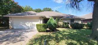 2603 Bayberry Ln - Photo 1 of 1