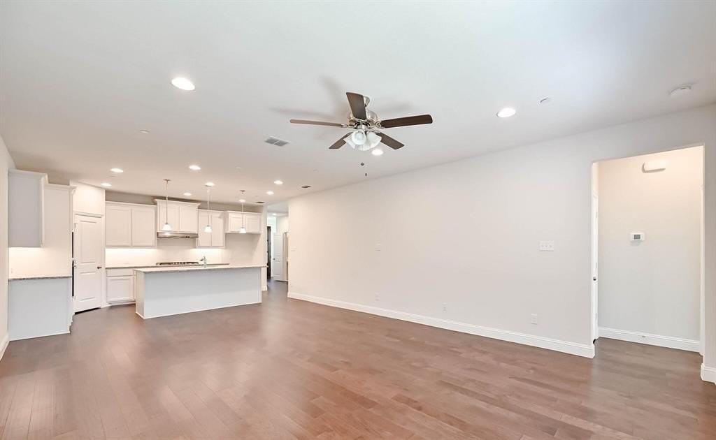 4260 Mingo Drive - Photo 4 of 21