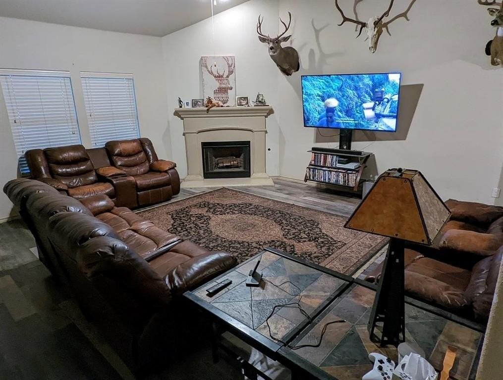 8220 Misty Water Dr - Photo 2 of 24