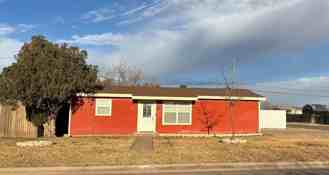 900 Howard Dr - Photo 1 of 1