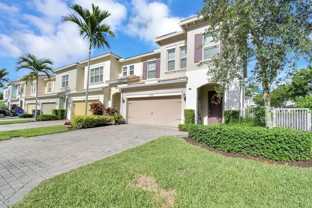 1105 Banyan Dr - Photo 1 of 1