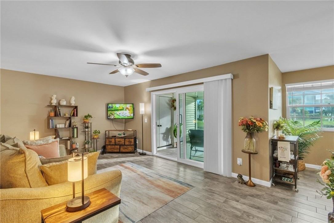 1947 Aynsley Way Unit 34-3 #34-3 - Photo 4 of 36