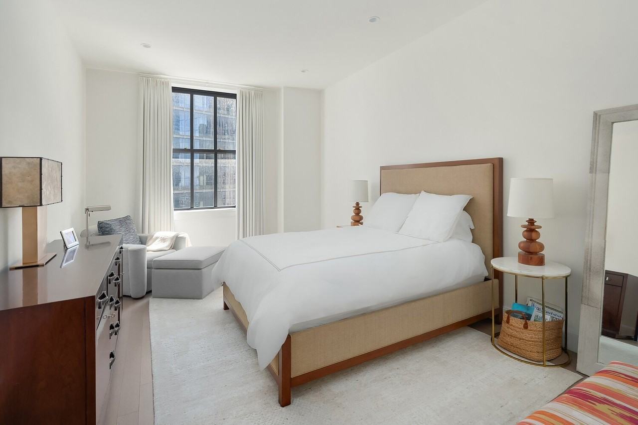 100 Barclay St Apt 24c #24C - Photo 7 of 9