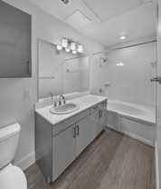 2111 N Austin Ave - Photo 1 of 1