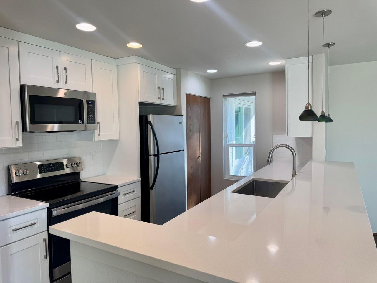 3218 80th Ave Se #5 - Photo 2 of 20