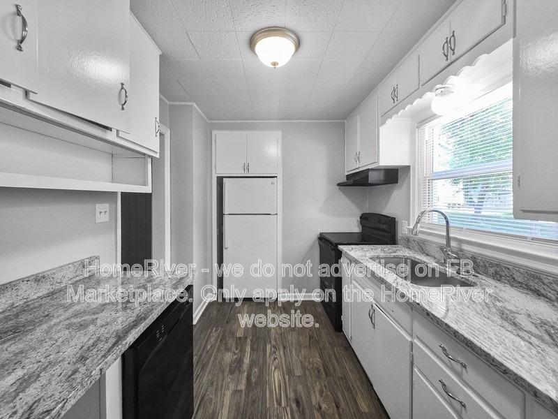 5635 Brouse Ave - Photo 2 of 21