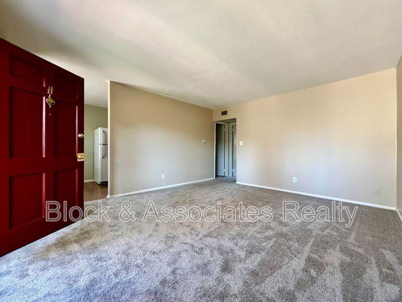 3816 - Photo 6 of 21