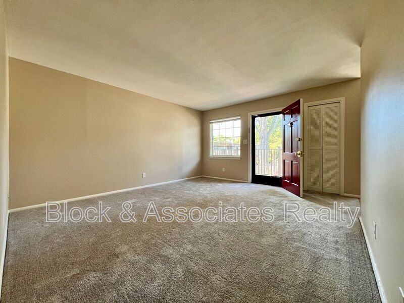 3816 - Photo 7 of 21