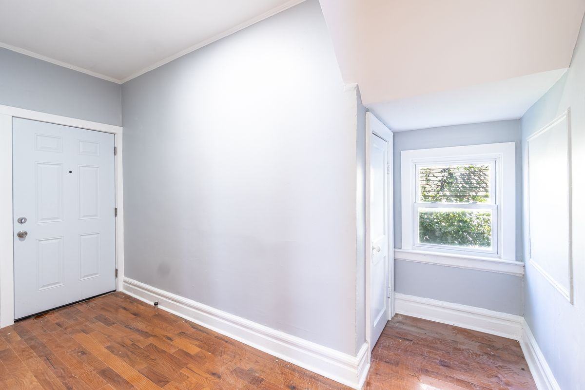 43 Tillinghast St - Photo 3 of 18
