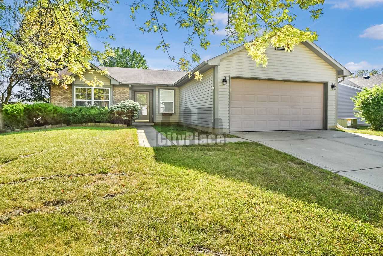 217 Creekway Ct - Photo 3 of 24