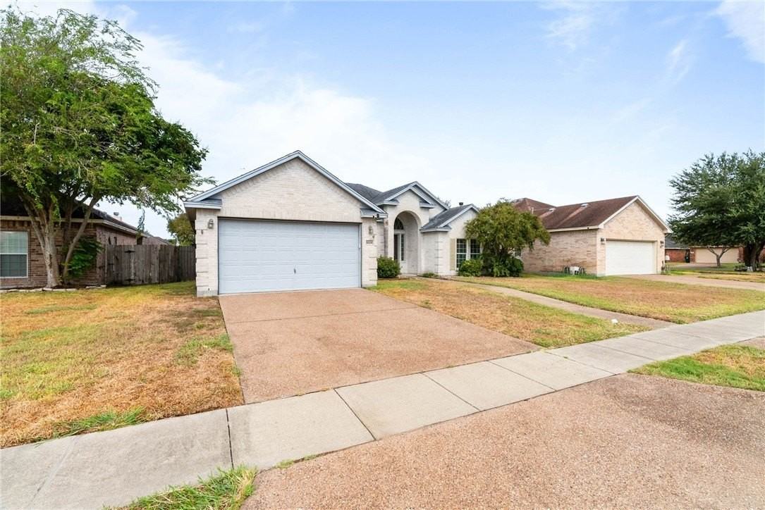 8205 Tango Circle - Photo 2 of 22