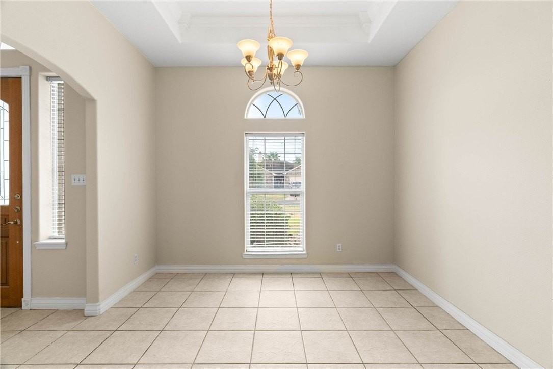 8205 Tango Circle - Photo 4 of 22