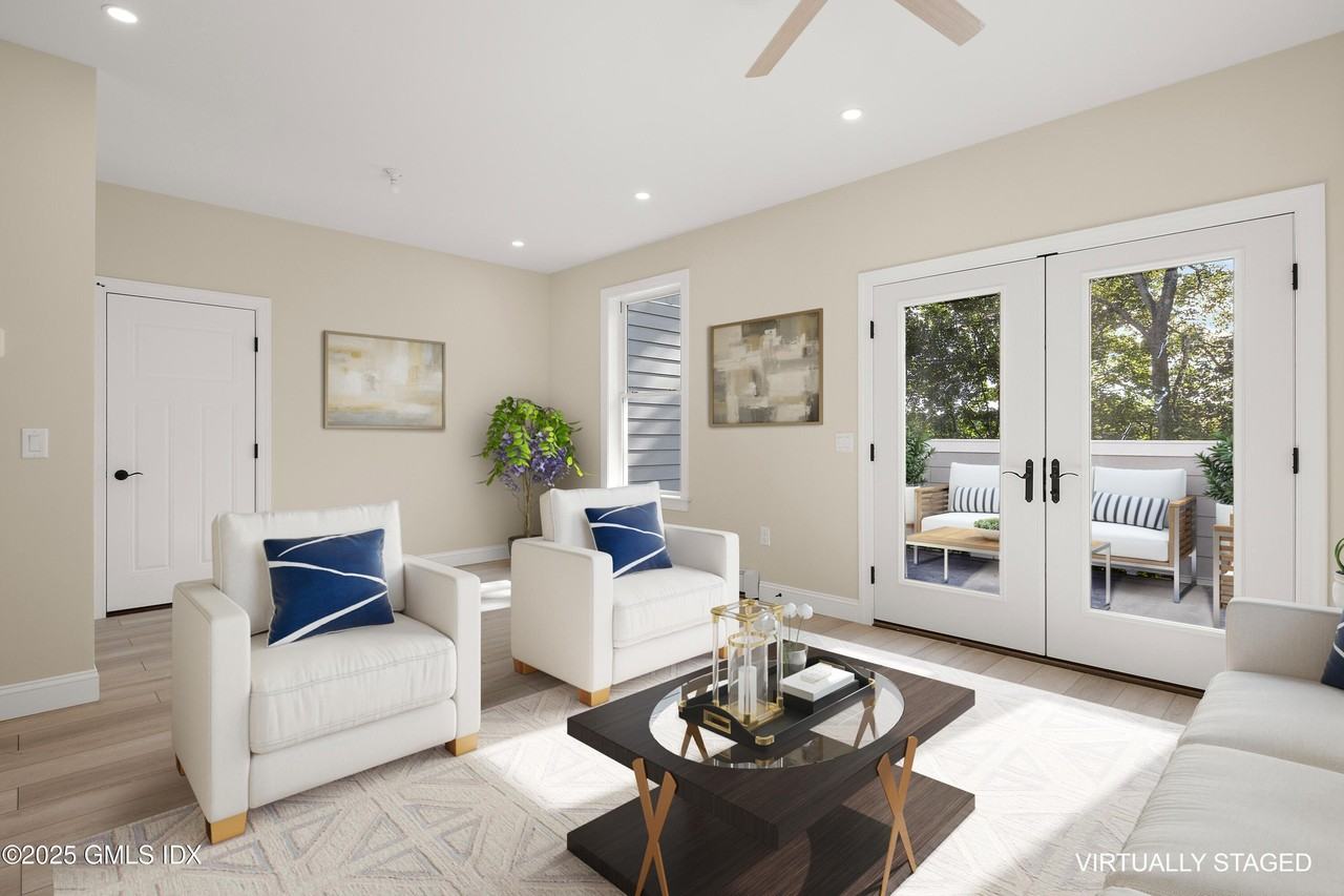 10 Highland Pl #B - Photo 4 of 33