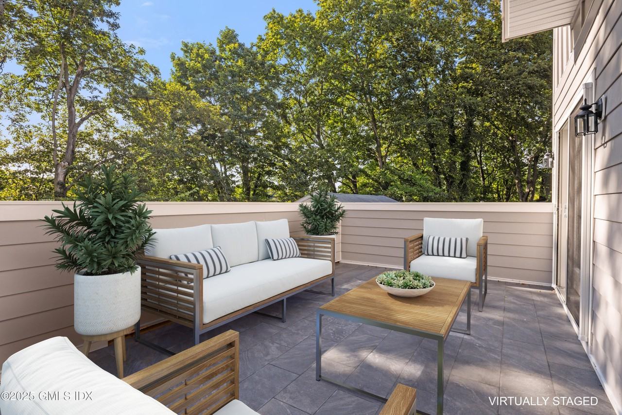 10 Highland Pl #B - Photo 7 of 33