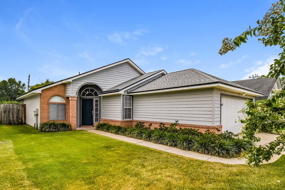 1531 Slash Pine Ct - Photo 3 of 16