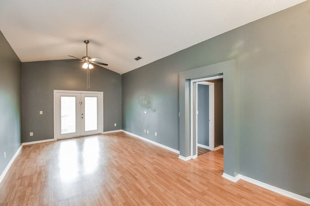 1531 Slash Pine Ct - Photo 4 of 16