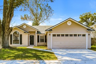 13343 Currituck Dr N - Photo 1 of 1