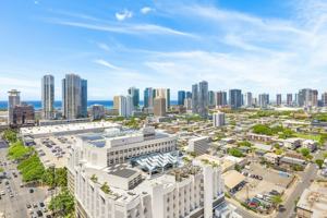 featured image of 1515 Liona St #2410
