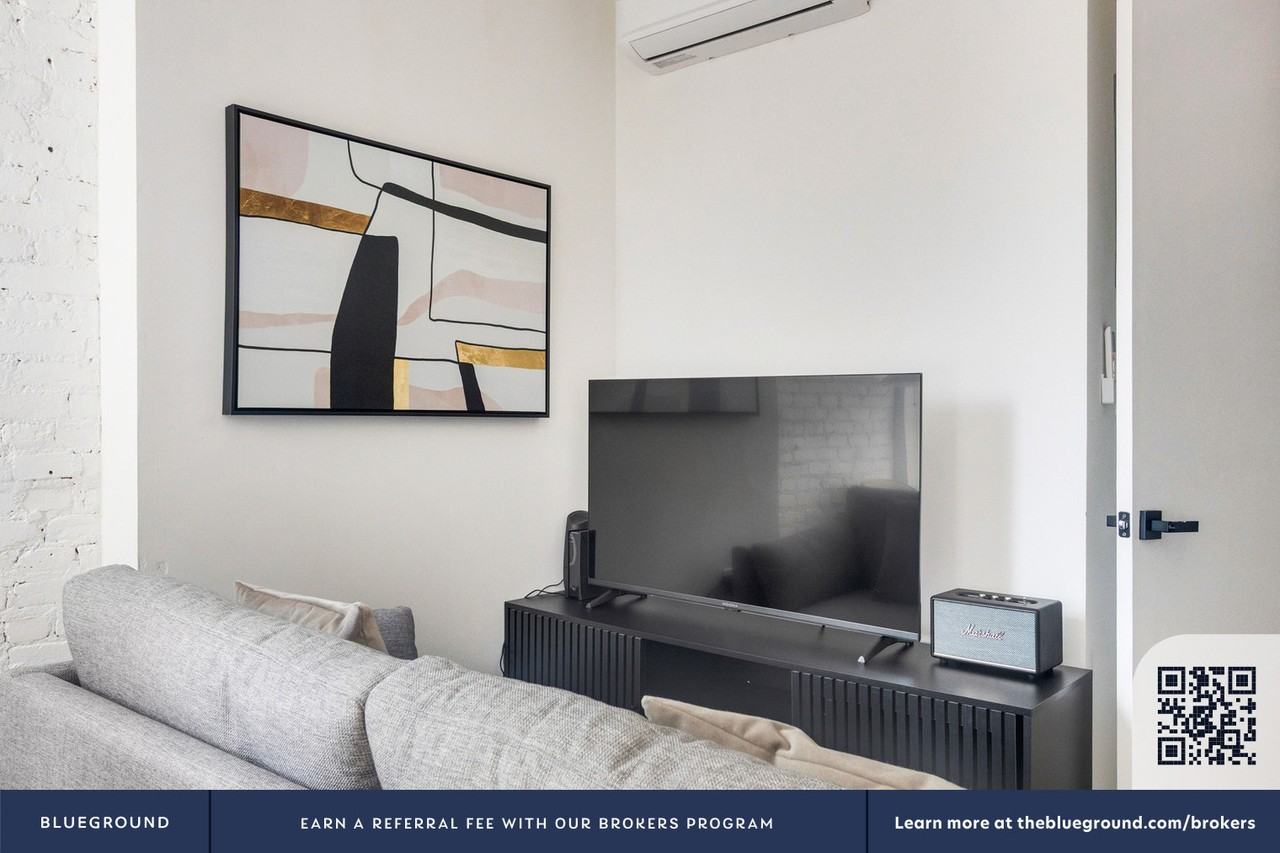 6 Avenue B #1978 - Photo 5 of 23