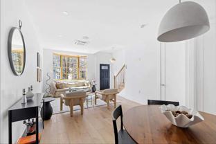 10 Hausman St - Photo 1 of 1