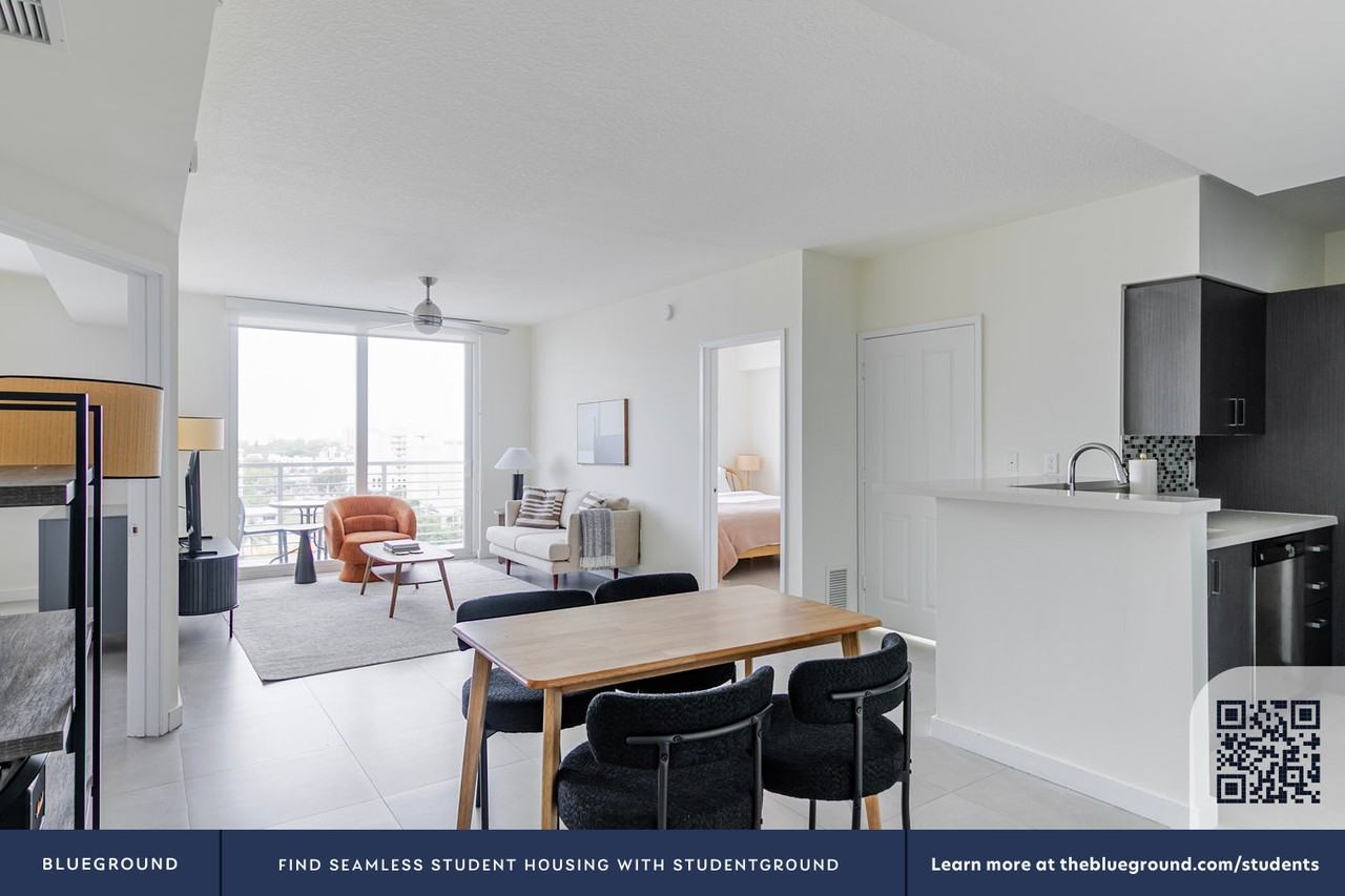 729 Northwest 2nd Street - Photo 7 of 49