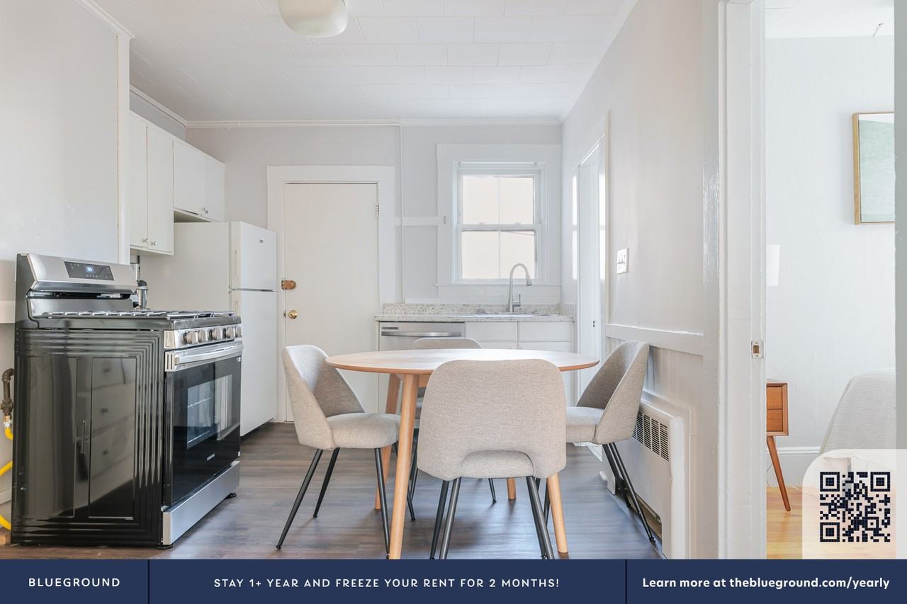 4 Sherman St #1227 - Photo 7 of 24