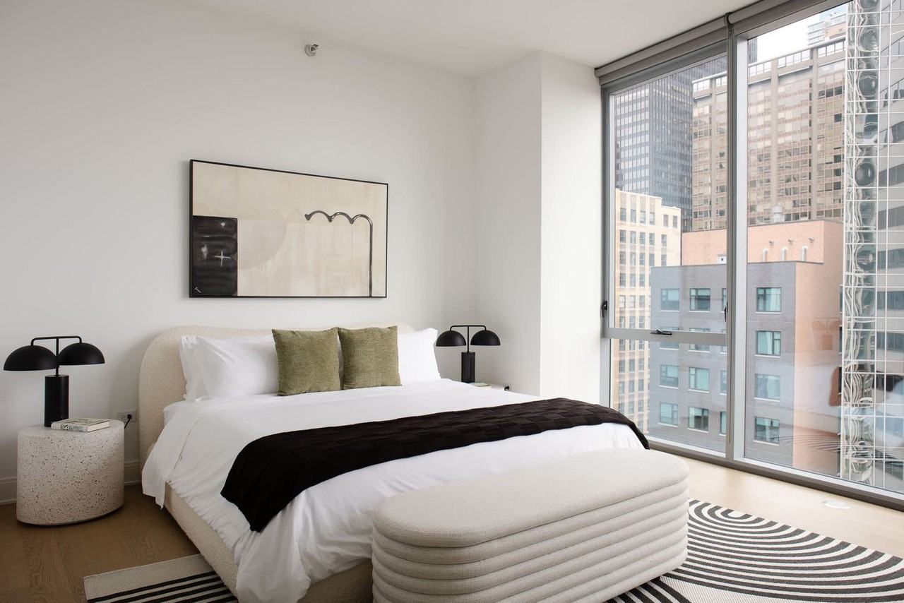 60 East Randolph Street - Photo 2 of 48