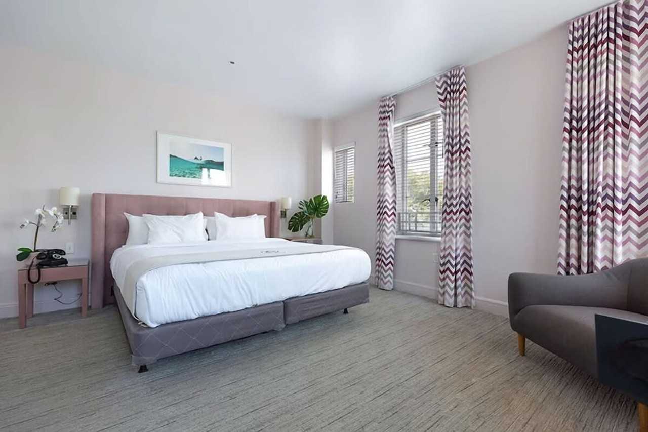 956 Washington Avenue - Photo 5 of 28