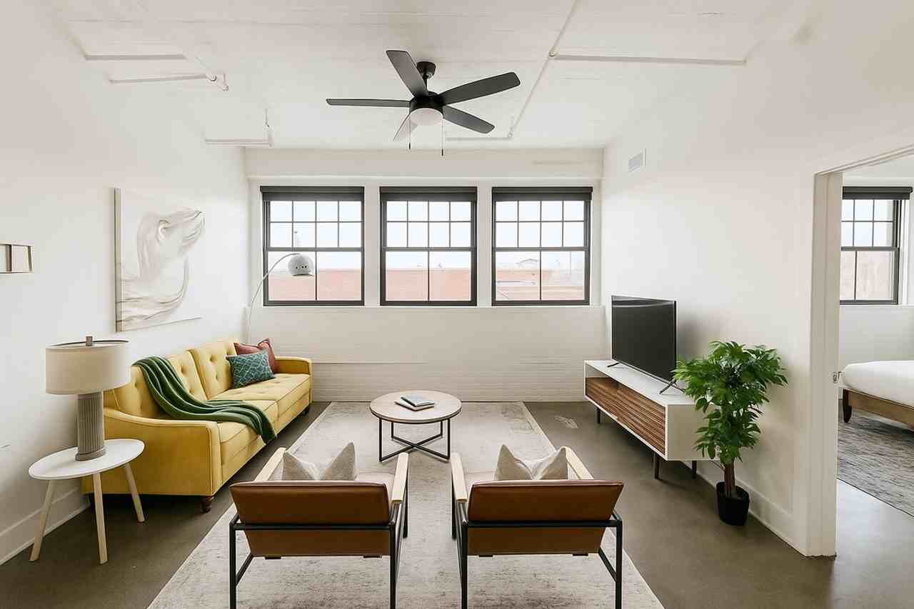 215 N Santa Fe St #1302543P - Photo 6 of 19