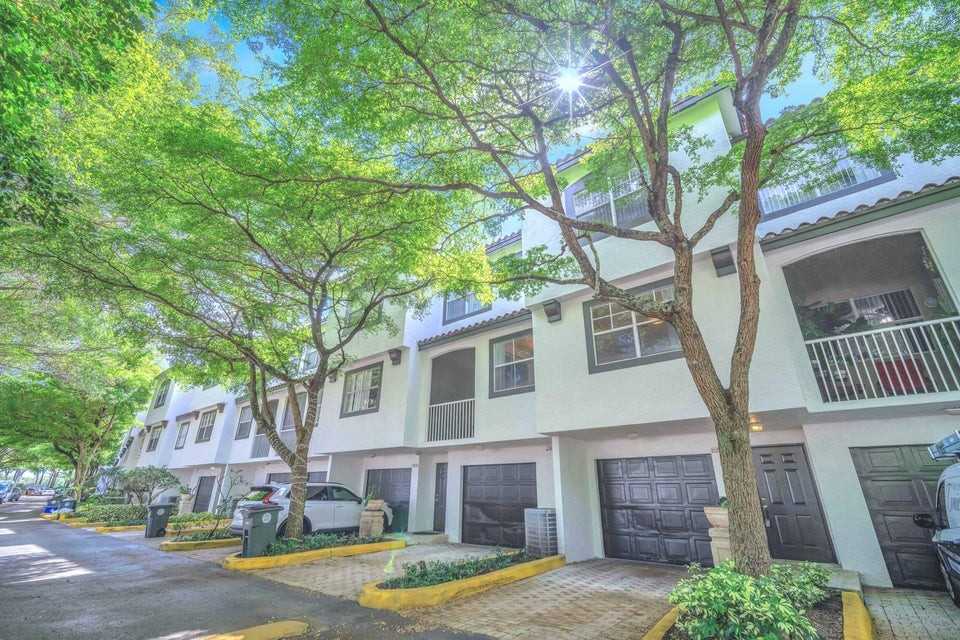 20901 Saint Andrews Boulevard #17 - Photo 2 of 19