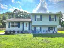 featured image of 12613 Indian Ln