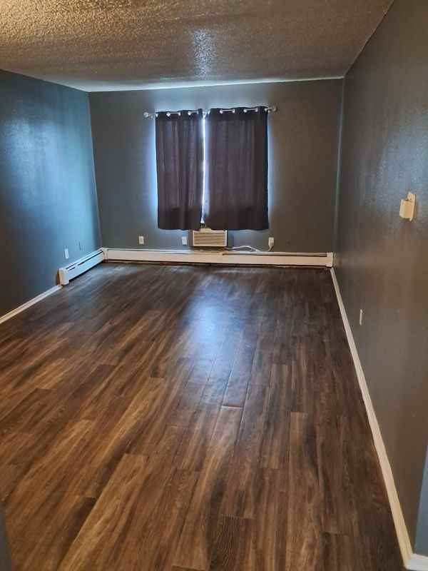 1425 Yosemite St ##12 - Photo 4 of 10