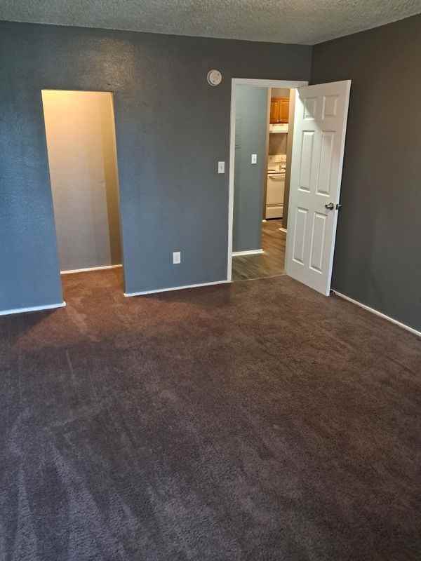 1425 Yosemite St ##12 - Photo 7 of 10