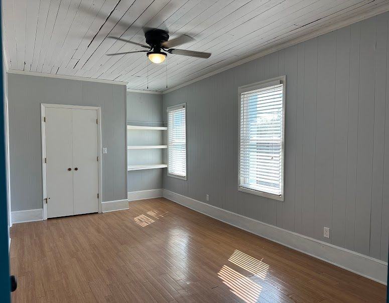 211 Pamlico St - Photo 3 of 3