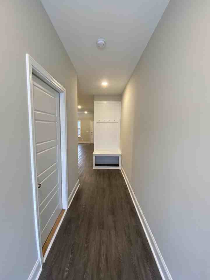 1023 Glenkirk Dr #D - Photo 7 of 20