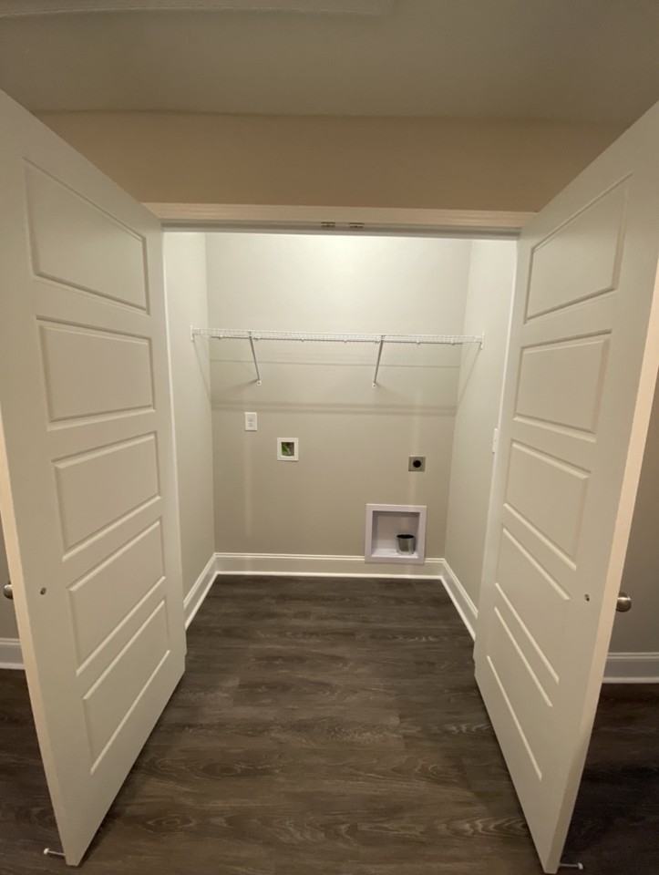 1023 Glenkirk Dr #D - Photo 6 of 20