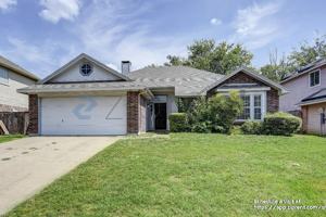 featured image of 1206 Hyde Park Dr
