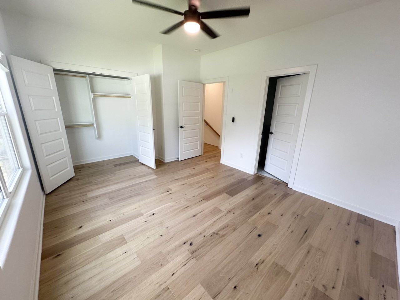 1254 W Hendrix St #2 - Photo 2 of 15