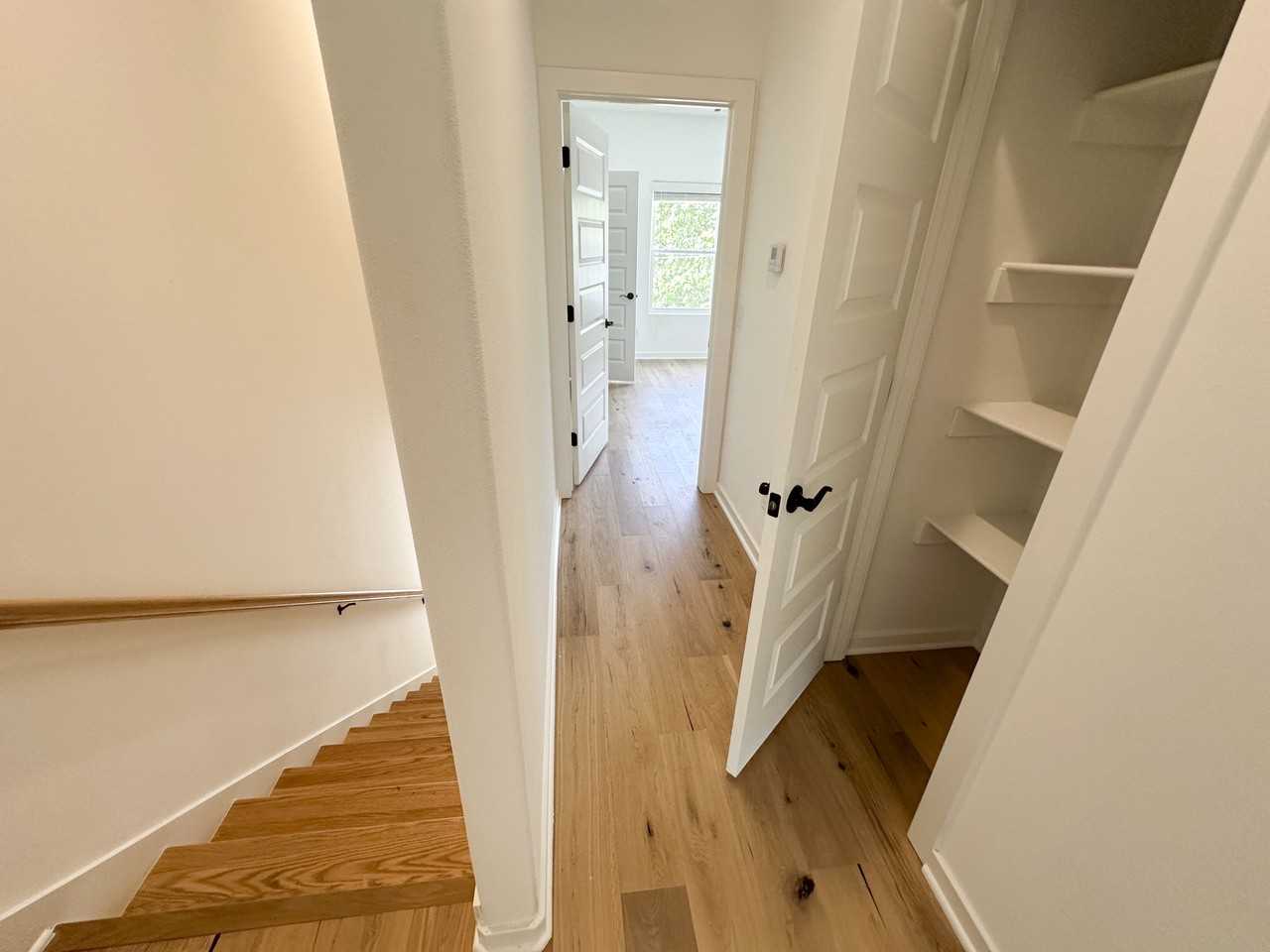 1254 W Hendrix St #2 - Photo 3 of 15