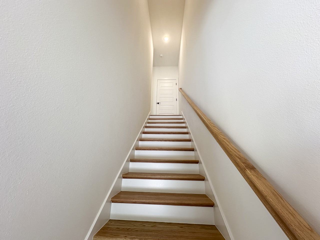 1254 W Hendrix St #2 - Photo 6 of 15