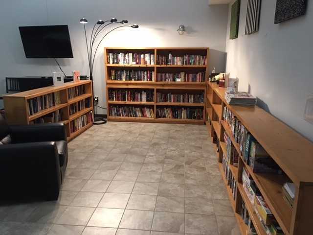 Murray Hill Senior Apartments - Photo 6 of 9