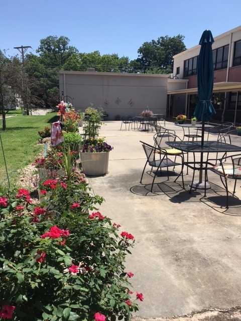 Murray Hill Senior Apartments - Photo 4 of 9