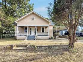 708 Bell St - Photo 1 of 1
