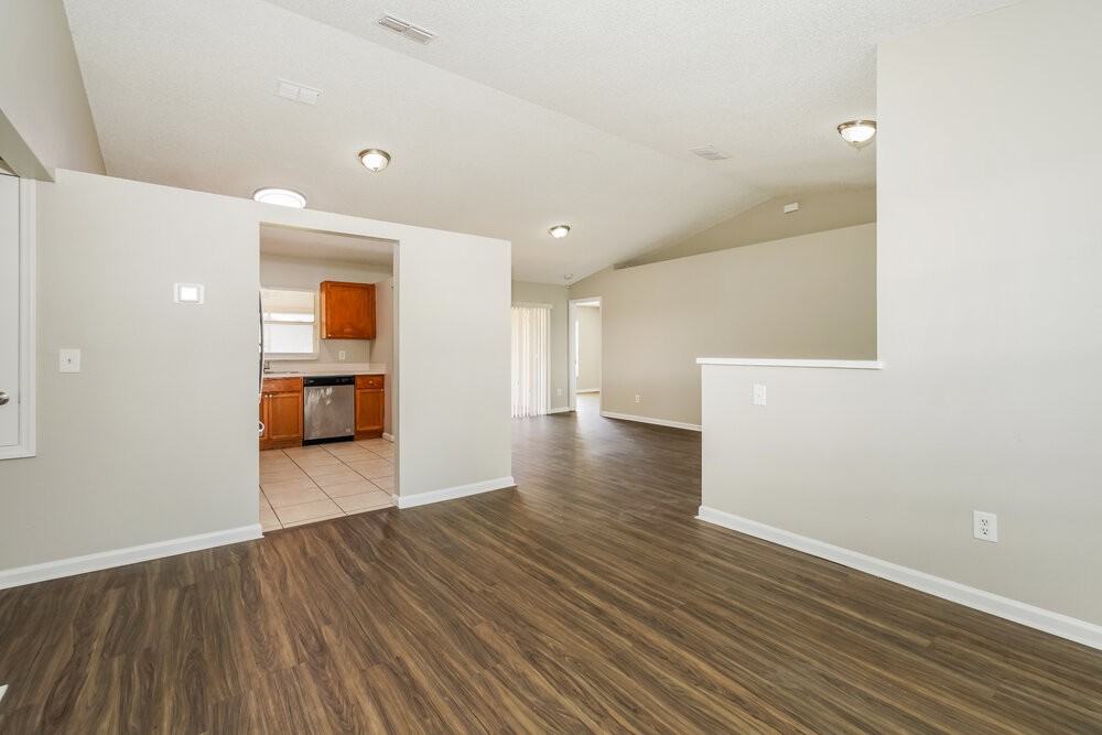 646 Jaguar Court - Photo 6 of 25