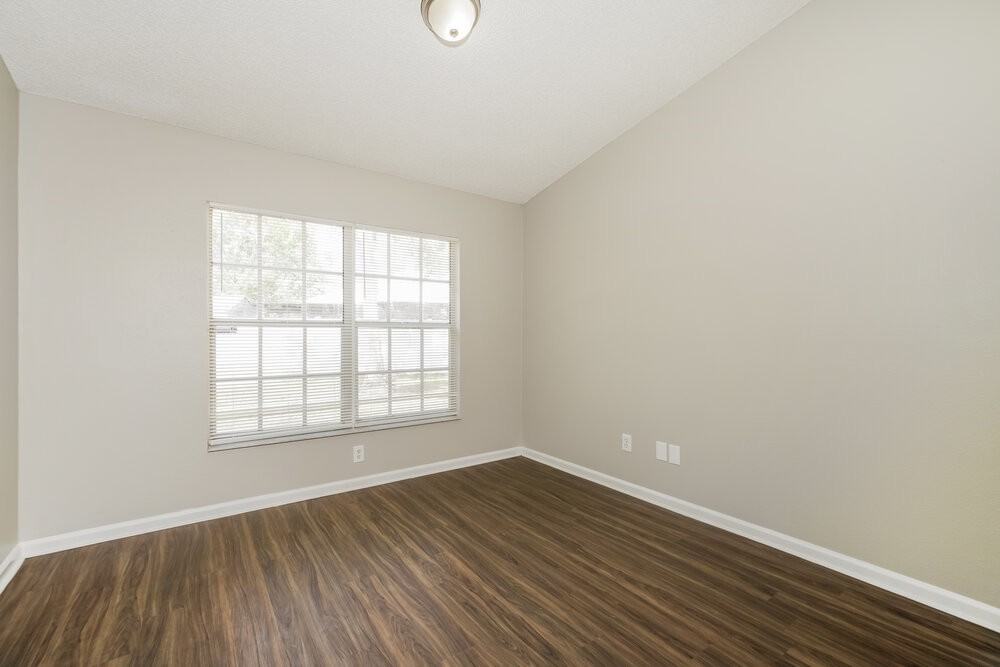 646 Jaguar Court - Photo 7 of 25