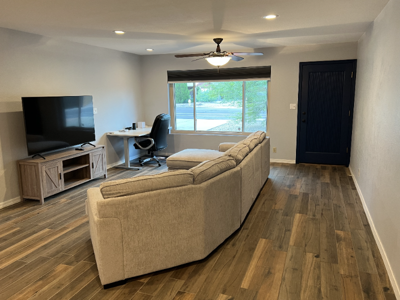 1324 West 13th Street - Photo 2 of 17