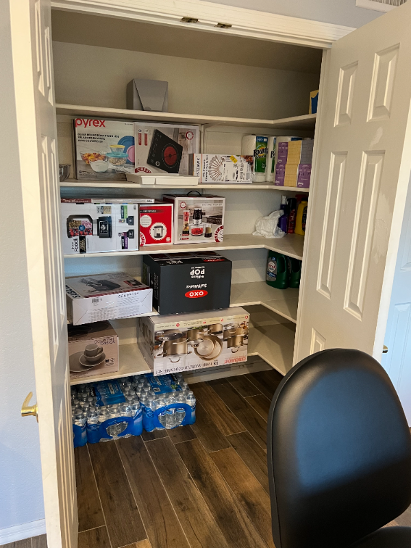 1324 West 13th Street - Photo 6 of 17