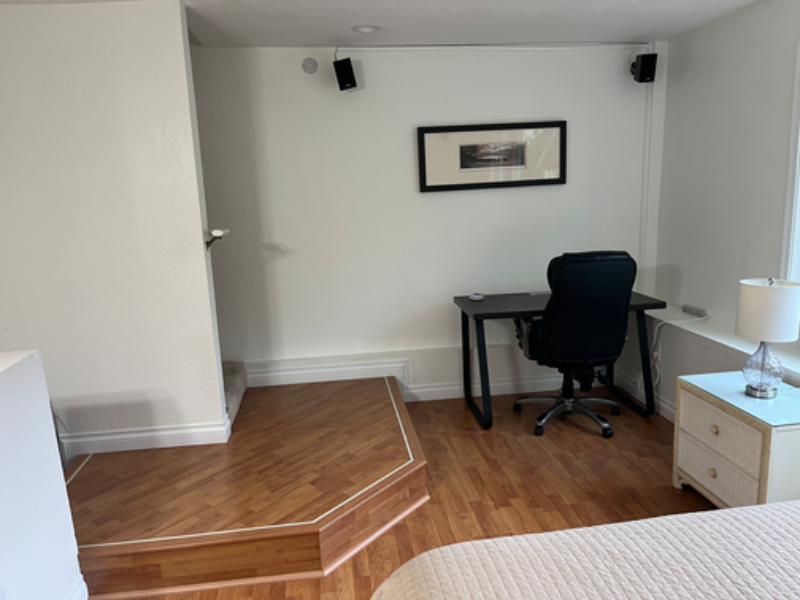 31832 Florence Ave #B - Photo 5 of 9