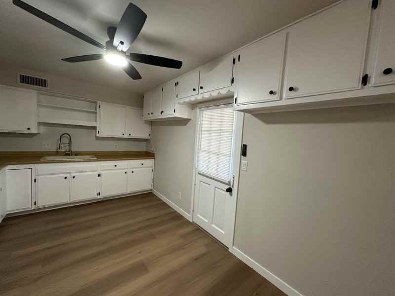 740 Tiger Lily Lane - Photo 4 of 19